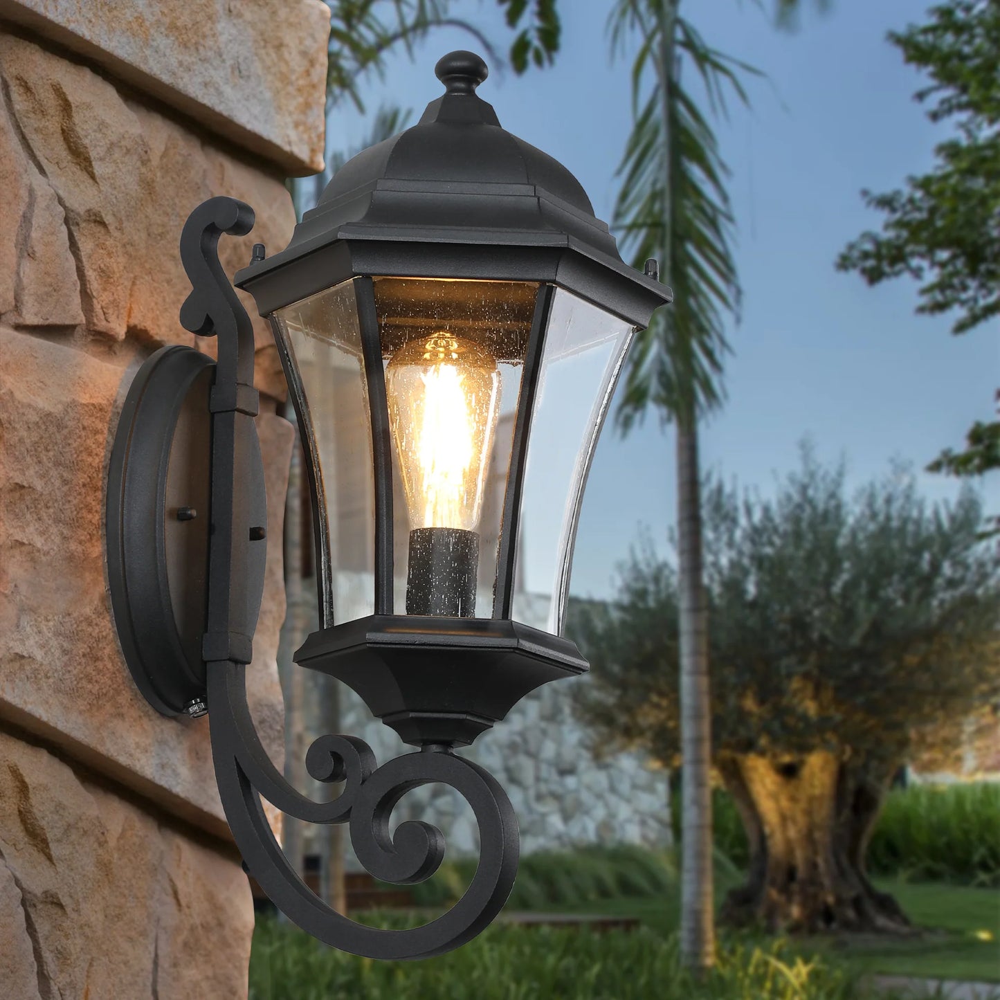 Vintage Wall Lantern – Black Metal Sconce for Porch & Patio